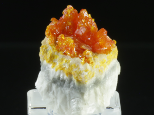 Aurypigment (ang. Orpiment)