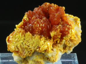 Aurypigment (ang. Orpiment)