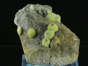 Wavellit (ang. Wavellite)