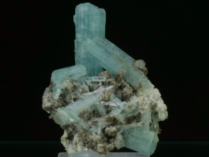 Akwamaryn  (ang. Aquamarine)