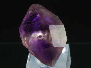 Ametyst klepsydrowy (ang. Hourglass Amethyst)