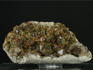 Granat spessartyn (ang. Spessartine)