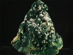 Malachit, cerusyt (ang. Malachite, cerussite)