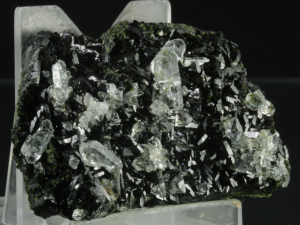 Epidot, kwarc (ang. Epidote, Quartz)