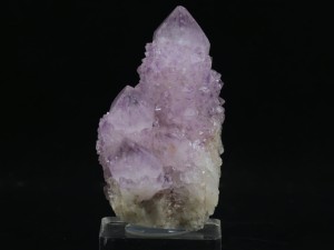 Ametyst kaktusowy (ang. Cactus amethyst)