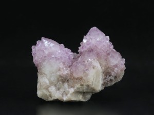 Ametyst kaktusowy (ang. Cactus amethyst)