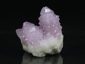 Ametyst kaktusowy (ang. Cactus amethyst)