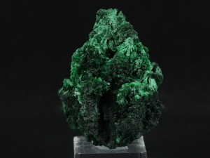 Malachit krytaliczny (ang. Malachite)