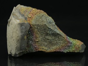 Piryt tęczowy (ang.   Rainbow pyrite)