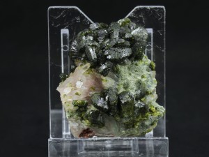 Epidot, kwarc (ang. Epidote, quartz)