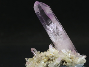 Ametyst (ang. Amethyst)