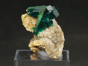 Dioptaz (ang. Dioptase)