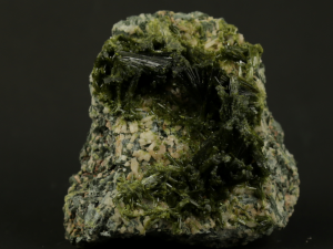 Epidot (ang. Epidote)