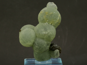 Prehnit (ang. Prehnite)