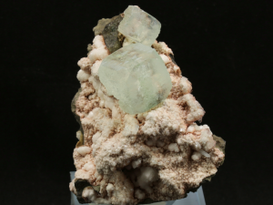 Apofyllit (ang. Apophyllit)