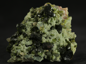 Epidot (ang. Epidote)