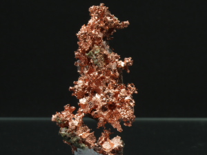 Miedź rodzima (ang. Native copper)
