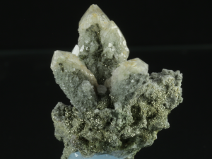 Kwarc,  piryt(ang. Quartz)