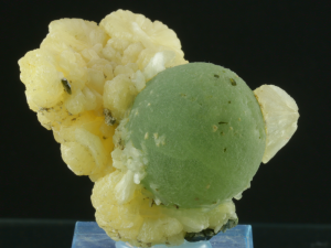 Prehnit, stelleryt (ang. Prehnite, stellerite)