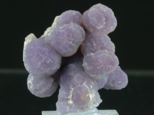 Ametyst gronowy (ang. Grape amethyst)