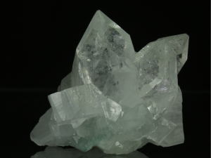 Apofyllit  (ang. Aphofylite)
