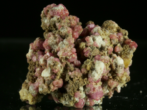Granat grossular (ang. Grossular)