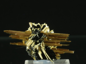 Rutyl (ang. Rutile)