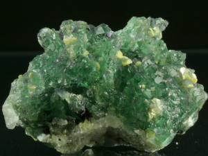 Fluoryt   (ang. Fluorite)
