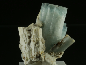 Akwamaryn  (ang. Aquamarine)