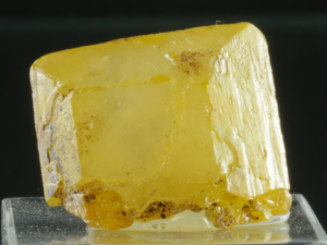 Wulfenit (ang. Wulfenite)