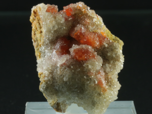 Wulfenit (ang. Wulfenite)