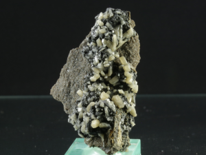 Cerusyt (ang. Cerussite)