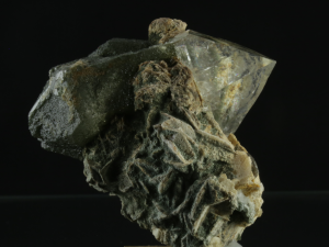 Kwarc,  chloryt ( ang. Quartz)